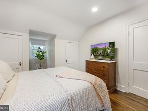 222 E Oxford Avenue, Alexandria VA 22301
