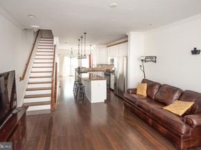 635 Dupont Street S, Philadelphia PA 19128