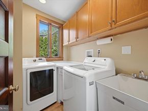 6 Hampden Avenue, Narberth PA 19072