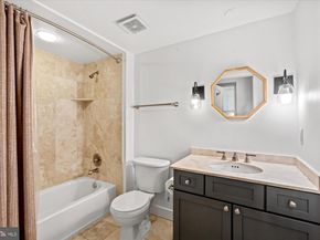 1425 Rhode Island Avenue NW 12, Washington DC 20005
