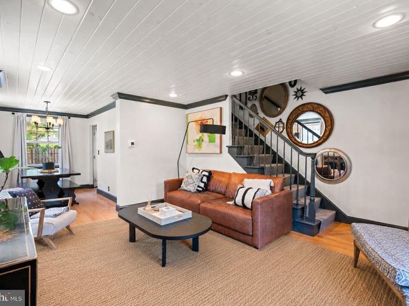 3616 S Wakefield Street, Arlington VA 22206