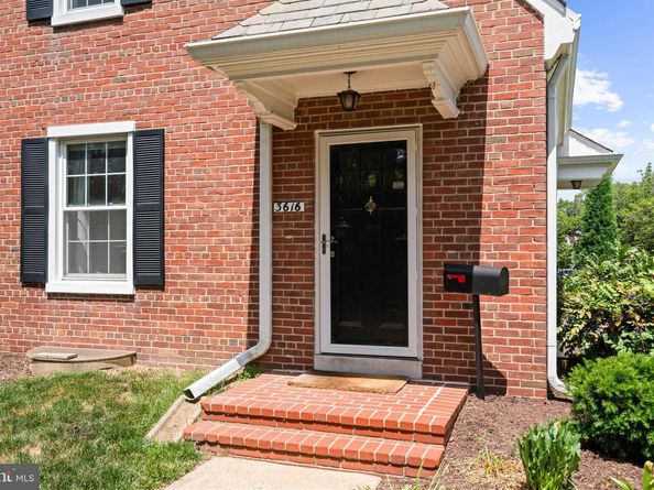 3616 S Wakefield Street, Arlington VA 22206