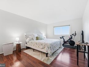 49 Skyhill Road 204, Alexandria VA 22314