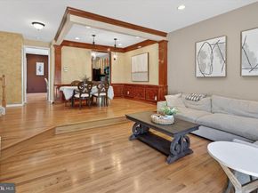 7 Cherry Court, Lafayette Hill PA 19444