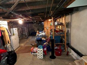 2851 S 16TH Street, Philadelphia PA 19145