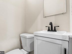 1538 Tasker Street, Philadelphia PA 19145