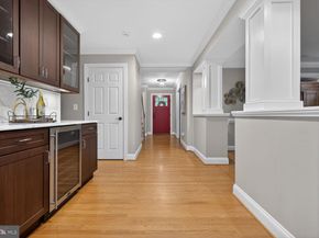 1854 Abbotsford Drive, Vienna VA 22182