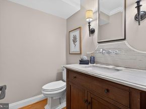 1854 Abbotsford Drive, Vienna VA 22182