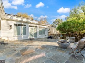 1854 Abbotsford Drive, Vienna VA 22182