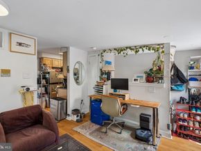 2020 Christian Street E, Philadelphia PA 19146