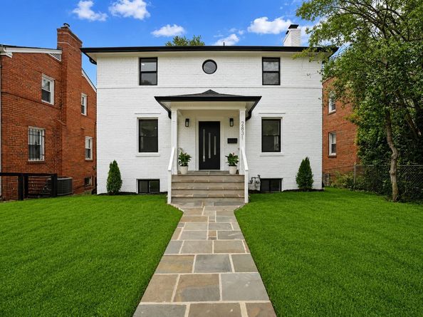 2831 Otis Street NE, Washington DC 20018