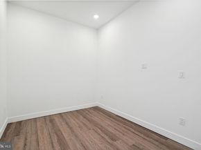 5164 Ridge Avenue, Philadelphia PA 19128