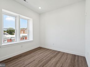 5164 Ridge Avenue, Philadelphia PA 19128
