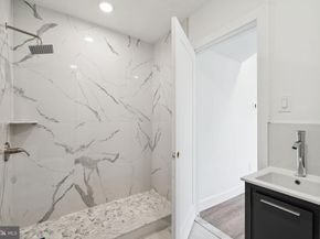 5164 Ridge Avenue, Philadelphia PA 19128