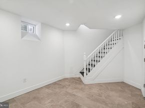 5164 Ridge Avenue, Philadelphia PA 19128