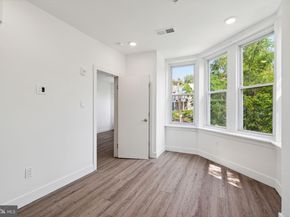 5164 Ridge Avenue, Philadelphia PA 19128