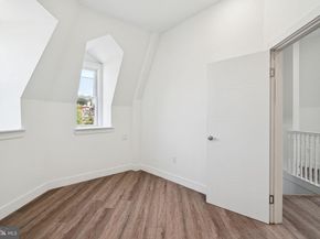 5164 Ridge Avenue, Philadelphia PA 19128