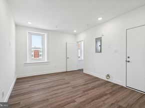 5164 Ridge Avenue, Philadelphia PA 19128