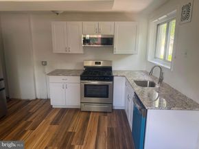 801 Taylor Drive, Folcroft PA 19032