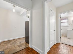 4481 Macarthur Boulevard NW 204, Washington DC 20007