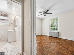 4481 Macarthur Boulevard NW 204, Washington DC 20007
