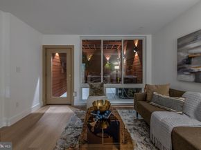 217 Tasker Street, Philadelphia PA 19148