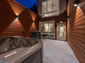 217 Tasker Street, Philadelphia PA 19148