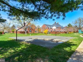 3347 S Stafford Street B1, Arlington VA 22206