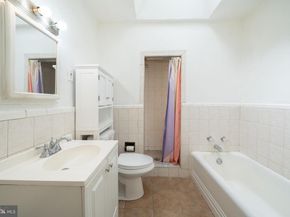 7335 N 18TH Street, Philadelphia PA 19126