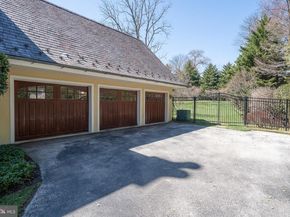 1122 Brynlawn Road, Villanova PA 19085