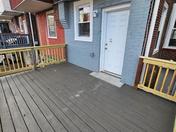 1963 W Spencer Avenue, Philadelphia PA 19141