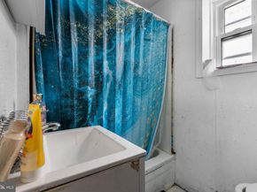 3070 Amber Street, Philadelphia PA 19134