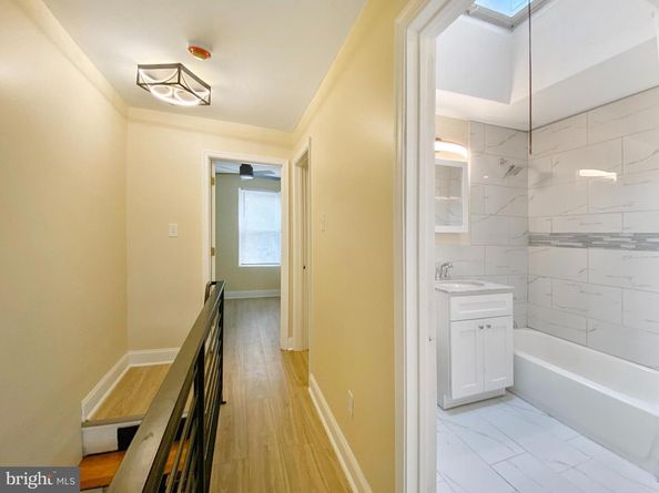 555 E Mayland Street, Philadelphia PA 19144