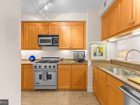 1111 23rd Street NW 4G, Washington DC 20037