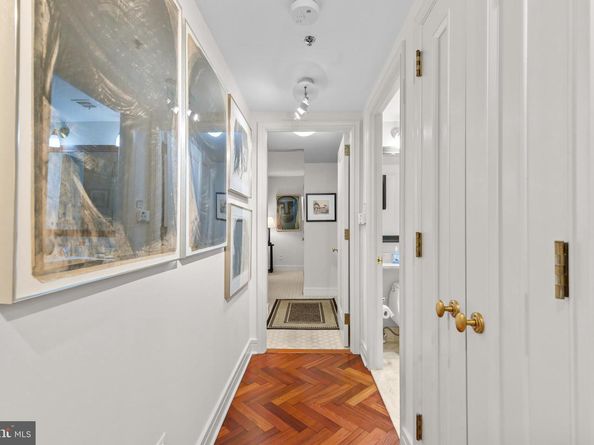 1111 23rd Street NW 4G, Washington DC 20037