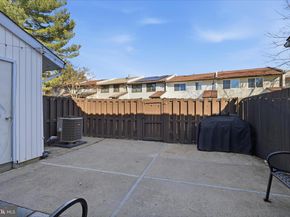 26 Carousel Court, Sterling VA 20164