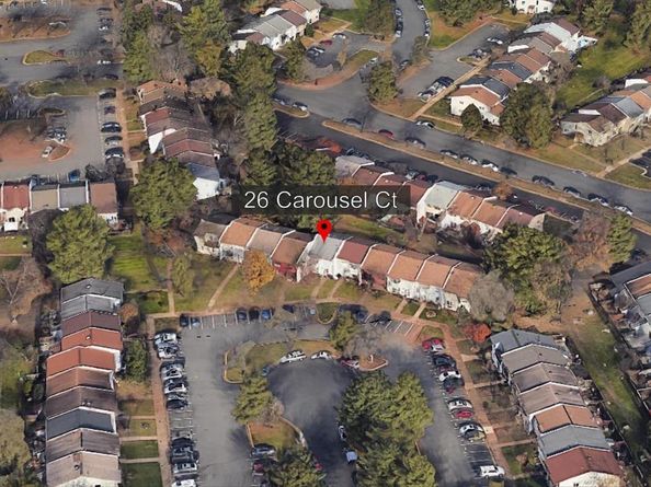 26 Carousel Court, Sterling VA 20164