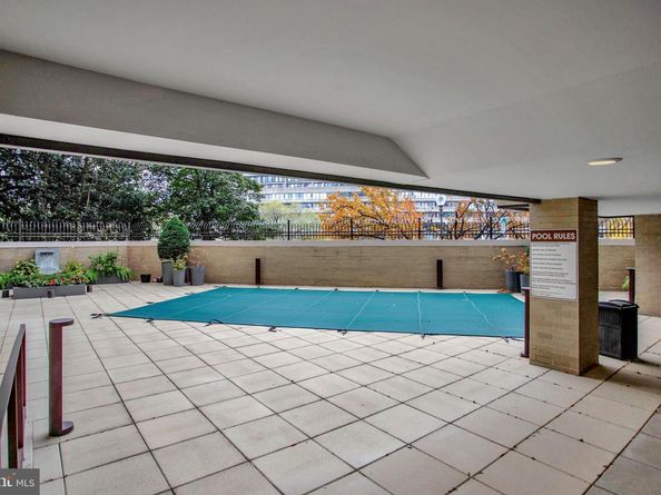 800 25TH Street NW 502, Washington DC 20037