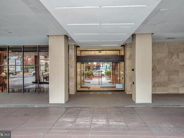 800 25TH Street NW 502, Washington DC 20037