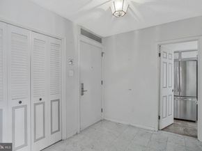 800 25TH Street NW 502, Washington DC 20037