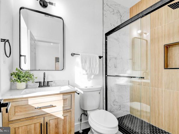 517 Florida Avenue NE, Washington DC 20002