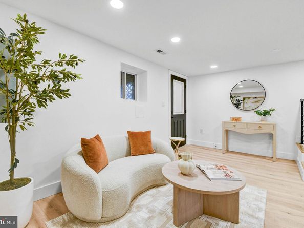 517 Florida Avenue NE, Washington DC 20002