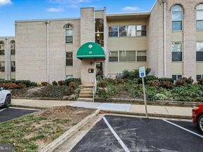 29 Canterbury Square 201, Alexandria VA 22304
