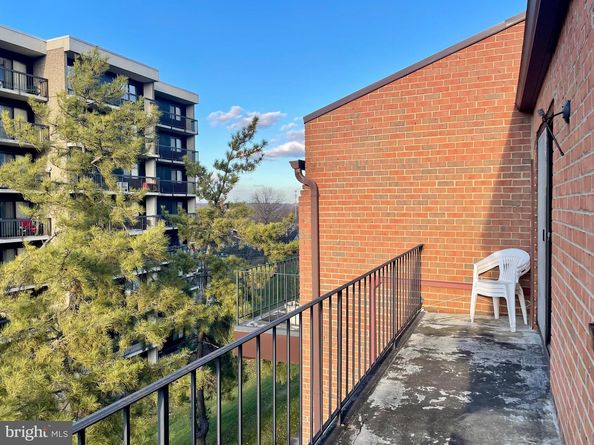 3407 Summit Court NE 3407, Washington DC 20018