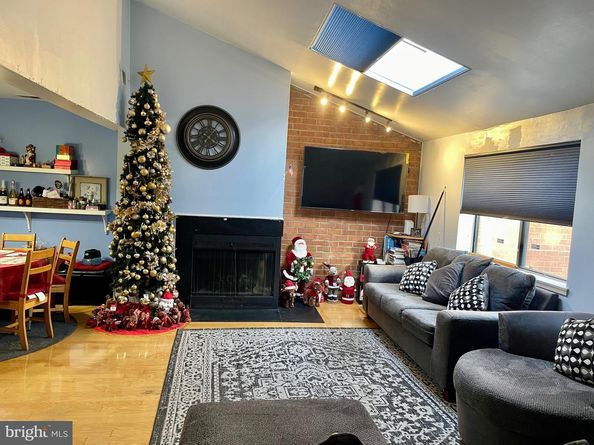 3407 Summit Court NE 3407, Washington DC 20018