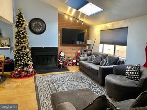 3407 Summit Court NE 3407, Washington DC 20018