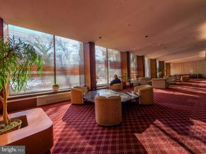 1001 City Avenue EE927, Wynnewood PA 19096