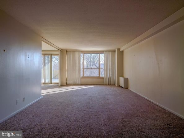 1001 City Avenue EE927, Wynnewood PA 19096