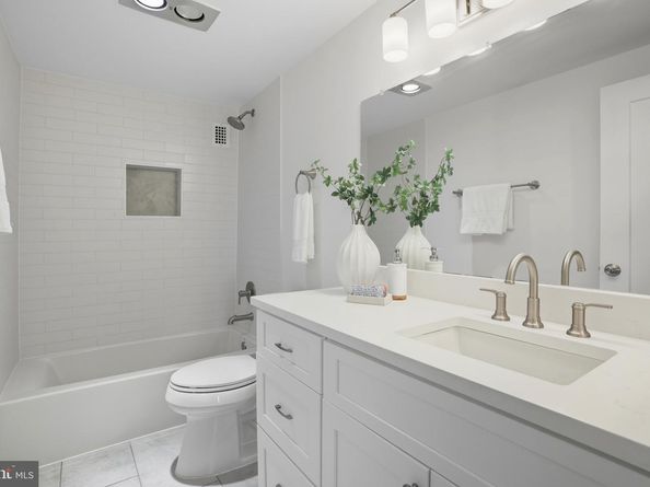 3701 S George Mason Drive 1510N, Falls Church VA 22041