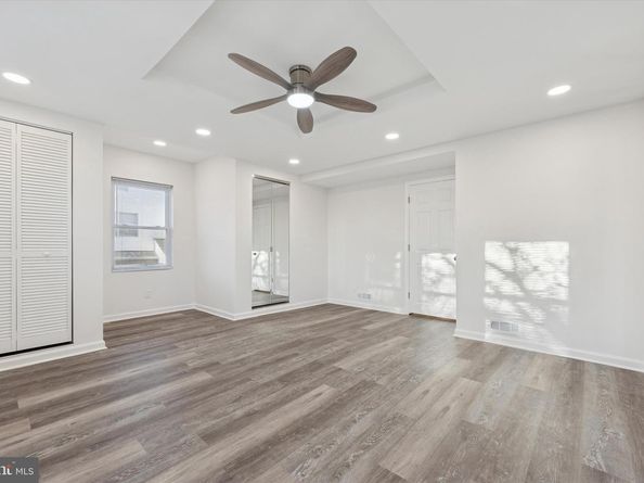 323 Derwyn Road, Drexel Hill PA 19026